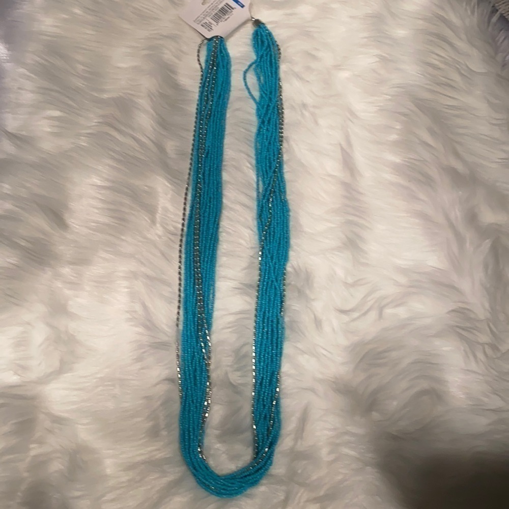 NWT women’s Turquoise and silver beaded  36 inch necklace